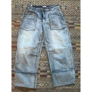 Elite Barrel Jeans P25020C Distressed Cuffed Light Wash